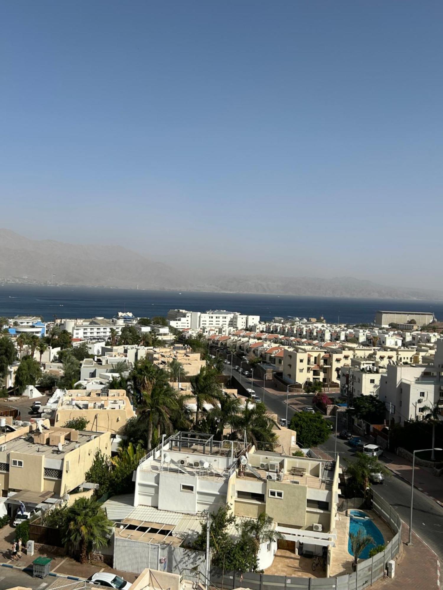 Ramis Home None Smoking ללא עישון Eilat Esterno foto